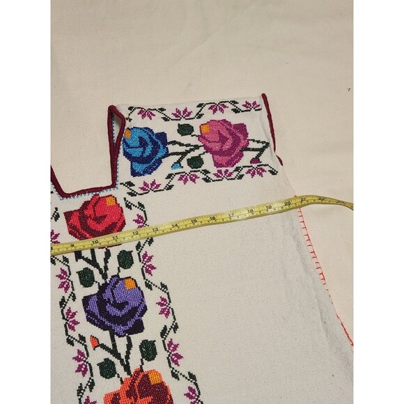 Huanengo Michoacano Embroidered / Cross Stitch Handmade Mexican floral Top M/L - Picture 5 of 8